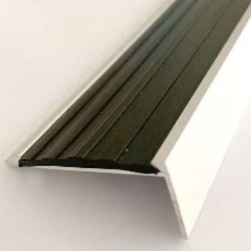 P-05 Aluminium Staircase Nosing w Rubber Insert